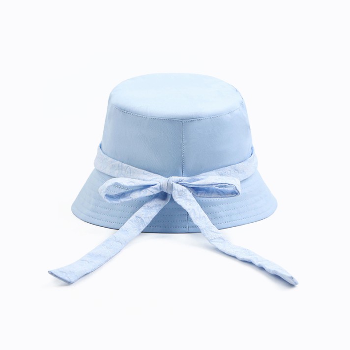 Stylish Wide-Brimmed Outdoor Sun Hat