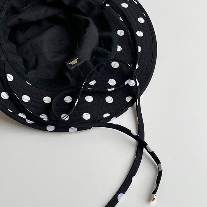 Classic Wide-Brimmed Plaid Sun Hat