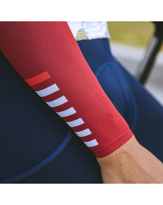 Red lightweight stretch sun protection sleeves
