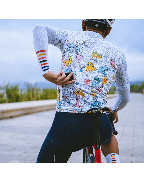 Solid color sweat-wicking and breathable sleeves