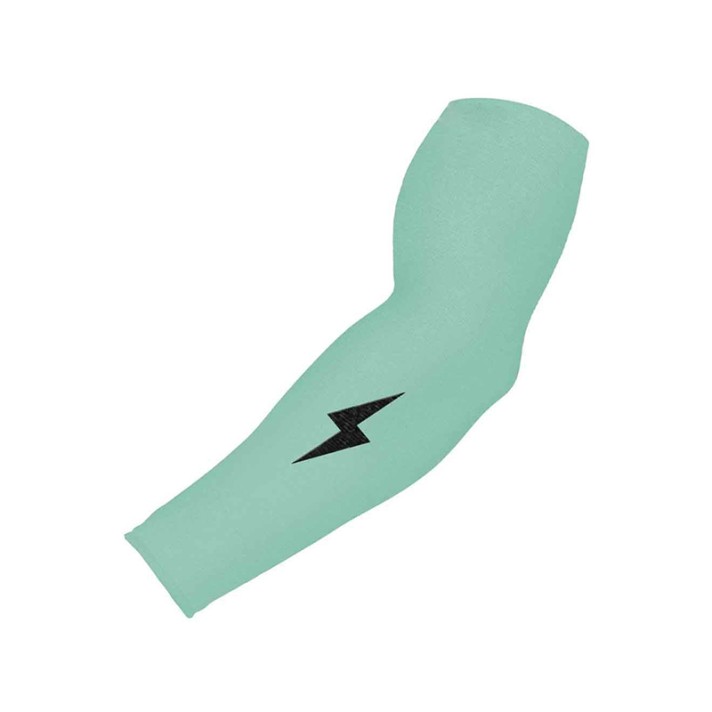 Skin-Friendly Comfortable and Minimalist Sun Protection Sleeves